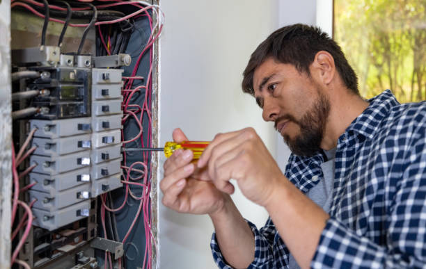 Best Affordable Emergency Electrician  in Kahoka, MO